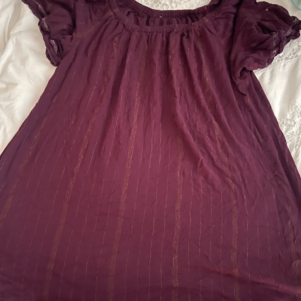 🩷 perfect beach dress!!Plum Ruffled Flutter Sleeve Beach/Summer mini dress